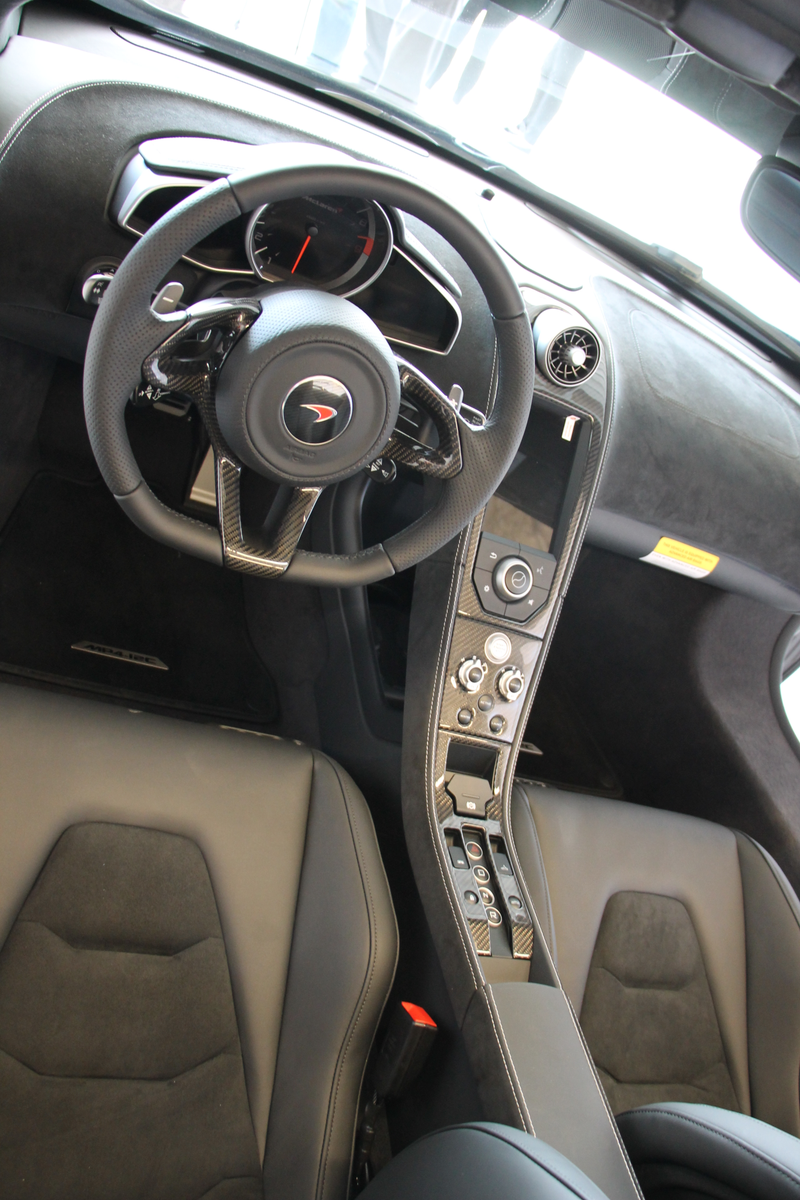 Illustration for article titled The Many Silly Faces of the McLaren 12C Spider